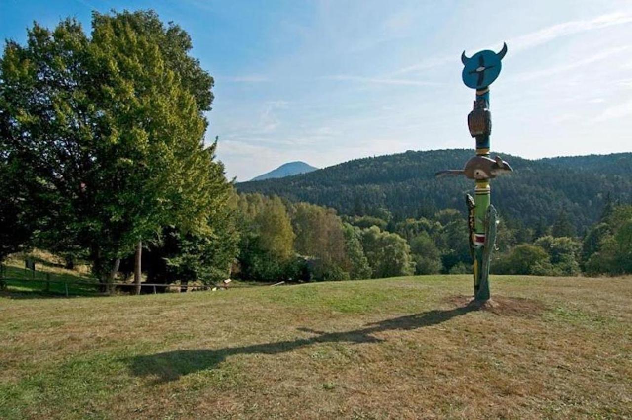 Resort Mezna Hrensko Exterior photo